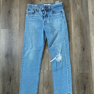 Levi's Wedgie Straight Jeans